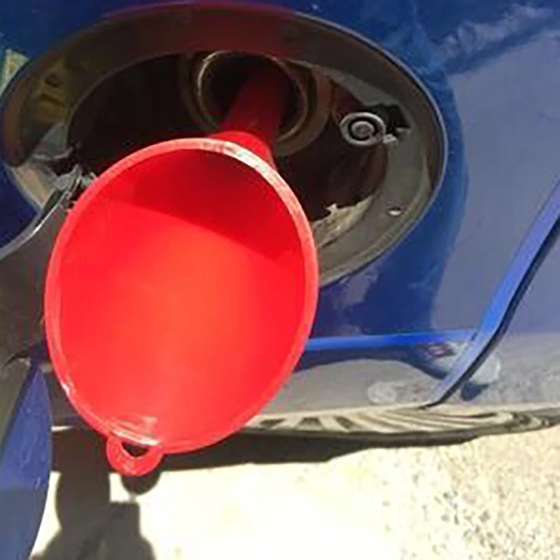 Multi-Function Car Machine Long Funnel Lone Motorcycle Farm Refueling Gasoline Engine Oil Diesel Additive | Автомобили и