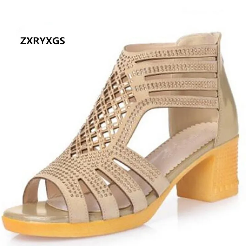 

ZXRYXGS Brand Sandals Summer Women Sandals 2019 New Rhinestone Real Leather Shoes Woman Fashion Sandals Plus Size Shoes Sandals