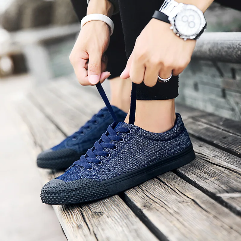 Модные мужские туфли на плоской подошве для отдыха сезон весна осень