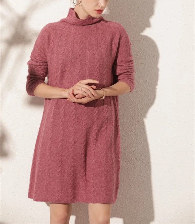 Женское кашемировое платье свитер средней длины однотонное плотное трикотажное
