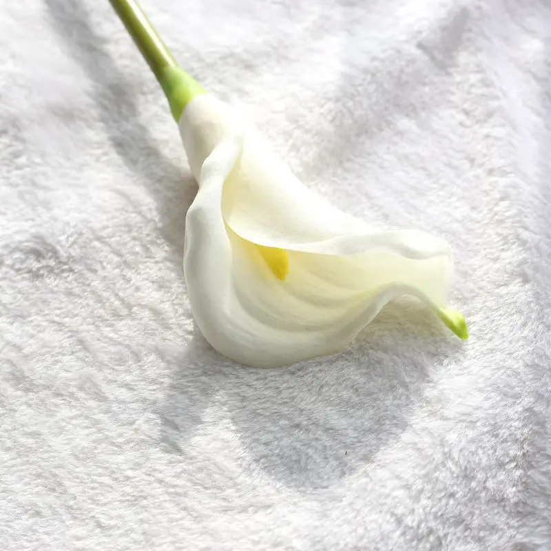 

10PCS Real Touch Decorative Artificial Flower Calla Lily Artificial Flowers for Wedding Decoration Event Party Supplies Hot Sale