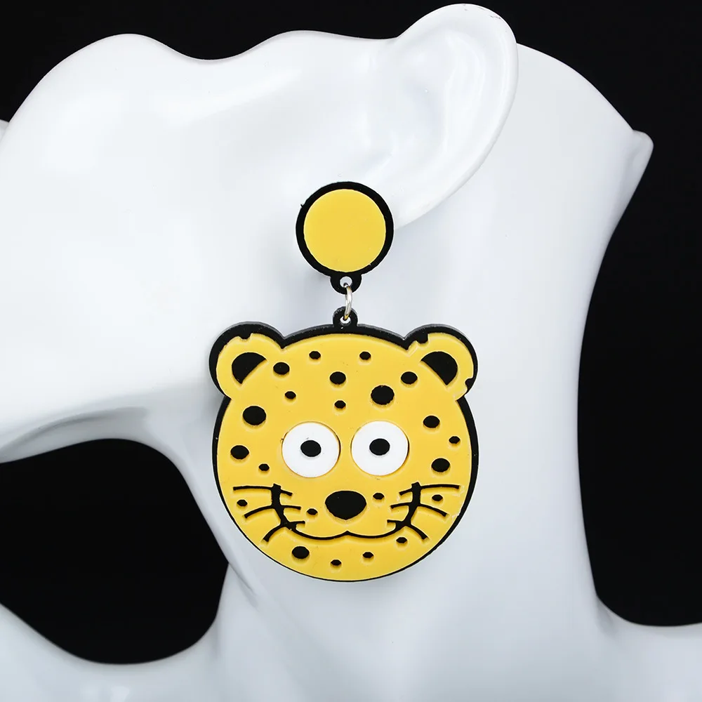 Creative design Stud Earings Fashion Jewelry Cute yellow tiger shape Trendy Women Earrings Gifts Wholesale |