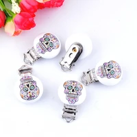 10pcs baby pacifier clips mixed skull pattern white wood metal holders cute infant soother clasps accessories 4 4x2 9cm