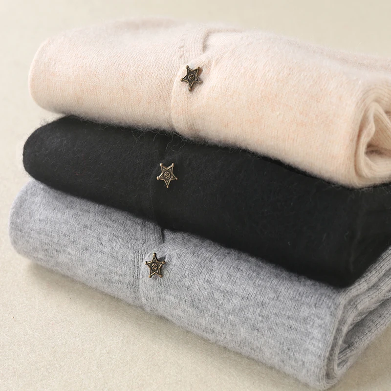 2019 early spring new cardigan sweater female V-neck cashmere solid color small fragrance wind knit slim bottom thin sec |