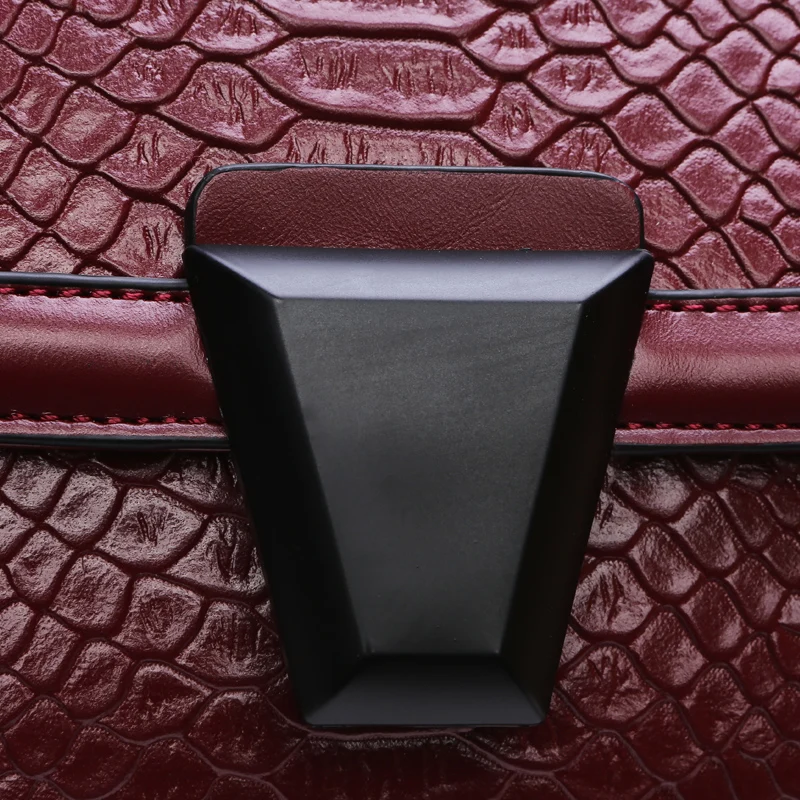 2018 сумка сумочка натуральная кожа соединение коровьей кожи крокодиловый принт.