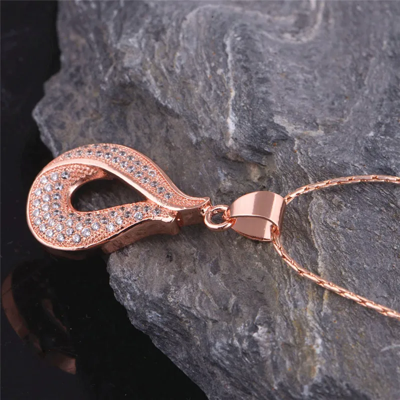 Комплект из колье и серёг с кристаллами цвета розового золота|ladies jewellery sets|jewellery