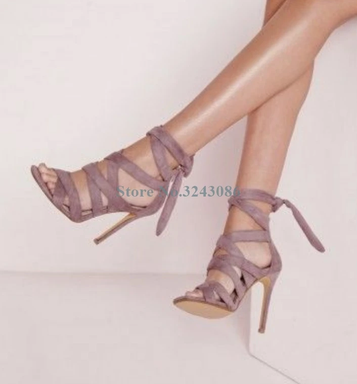 Online Hitam Abu-abu Suede Cross Diikat Tumit Tinggi Sandal Terbuka Toe High Heel Sandal Tali Pergelangan Kaki Renda Wanita Musim Panas Sepatu Baru