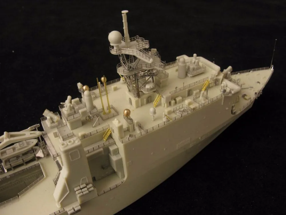 OHS Orange Hobby N07097398 1/700 USS Rushmore LSD47 шкала сборки военные строительные наборы | Игрушки и