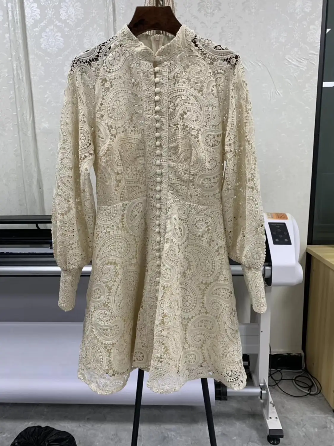 summer women hollow lace dress holiday dress