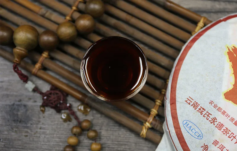 Mengku Rongshi Shu Pu'er чай 2010 Те пуэр 07031 Muyechun спелый пуэр 400 г