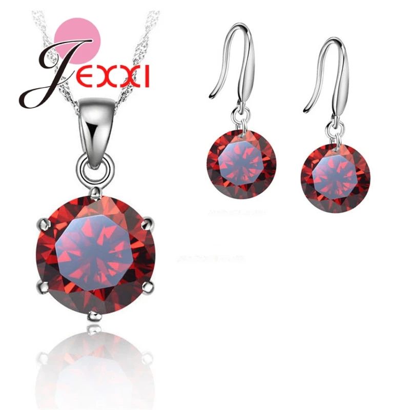 Комплект из колье и серёг серебра 925 пробы с фианитом|gift free|gift bronzegift iron |