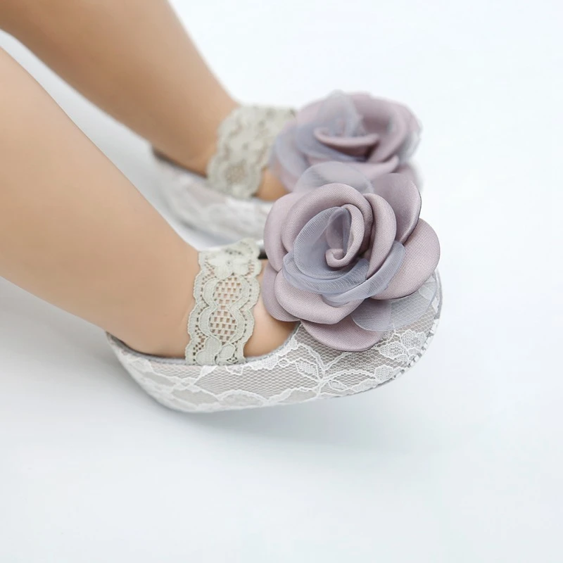 

Baby Girls Shoes Flower Lace Flats Non-Slip Soft Sole Toddler Infant First Walkers Princess Dress Shoes 0-18 Monthes