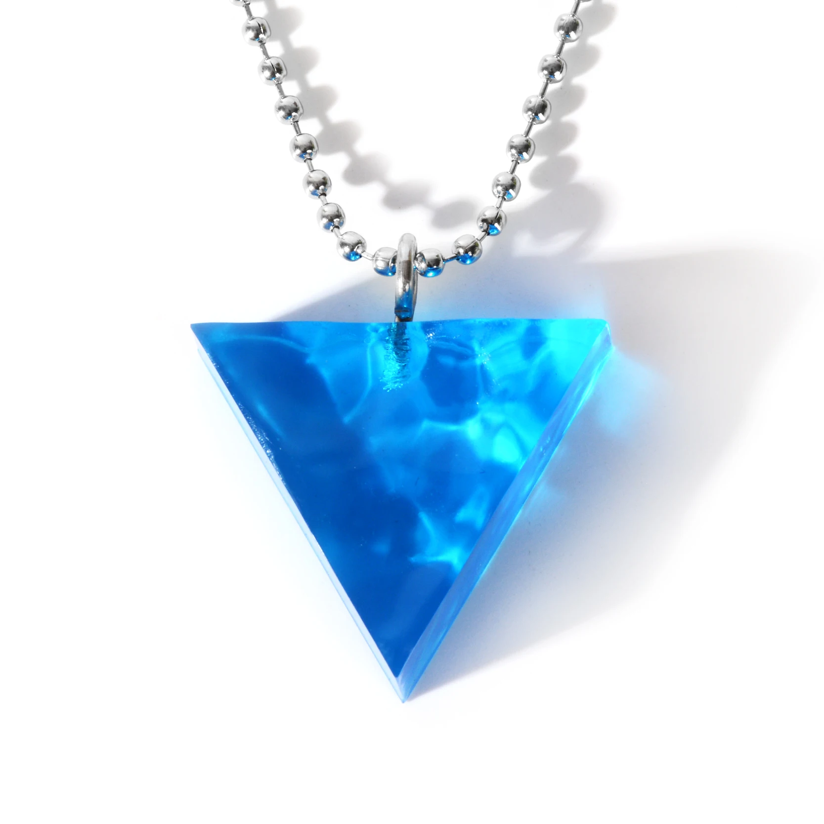 Ожерелье ручной работы дизайнерский кулон с волной из синего морской воды на