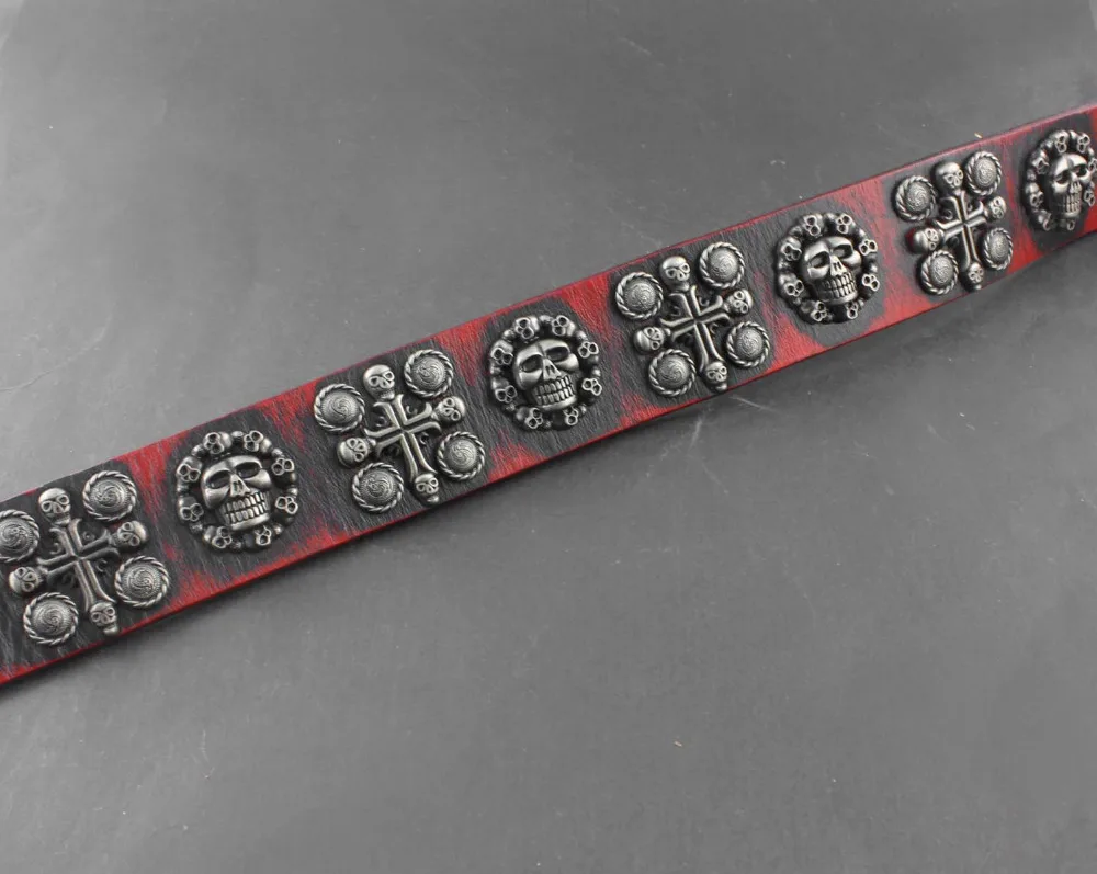 Мужской винтажный ремень Goth Skull Cross красный из натуральной кожи в байкерском