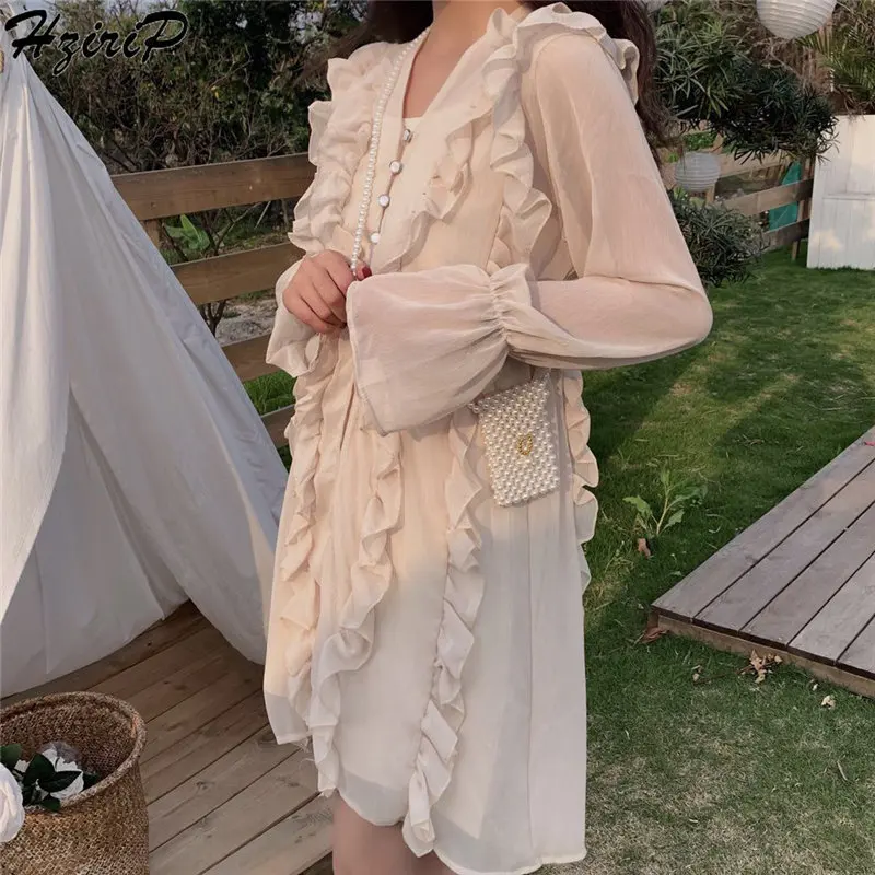 Женское однобортное мини-платье с рюшами V-образным вырезом 2 цвета |