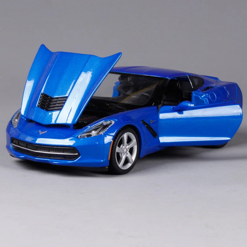 Maisto 1:24 2014 corvette stingtray coupe автомобиль литья под давлением синий крутой гоночный