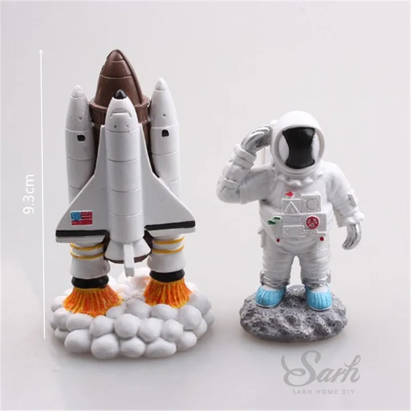 Rocket astronaut Красный флаг звезда астронавт украшения планеты Торт Топперы с днем рождения для дня детей вечерние принадлежности прекрасные подарки - Цвет: Rocket astronaut