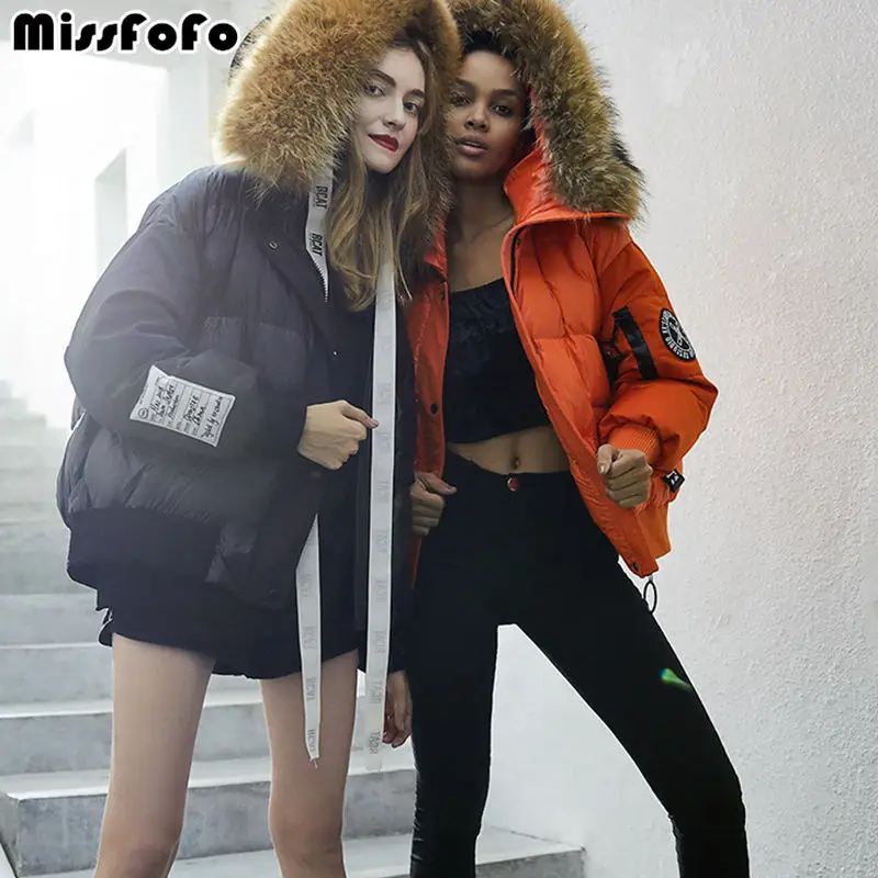 MissFoFo Новая женская куртка с утиным пухом, натуральный мех енота, большой мех, короткая зимняя куртка с машинкой, модная шапка