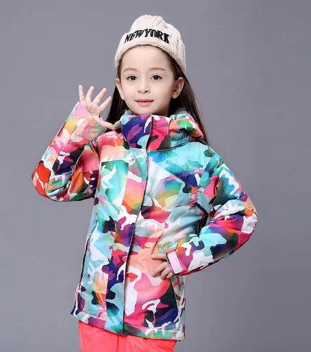 

Childrens Waterproof 10K Camo Ski Jackets With Powder Skirt Girls Snowboarding Snow Coat Kids Winter Outdoor Skiwear Anorak