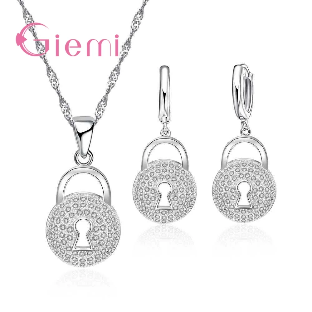 

Комплект из колье и сердца, из серебра 925 пробы