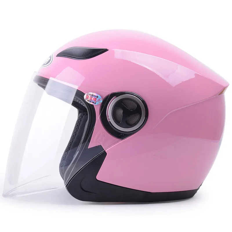 Полу покрыты мотоциклетные шлемы мотоцикла Электрический четыре сезона вообще