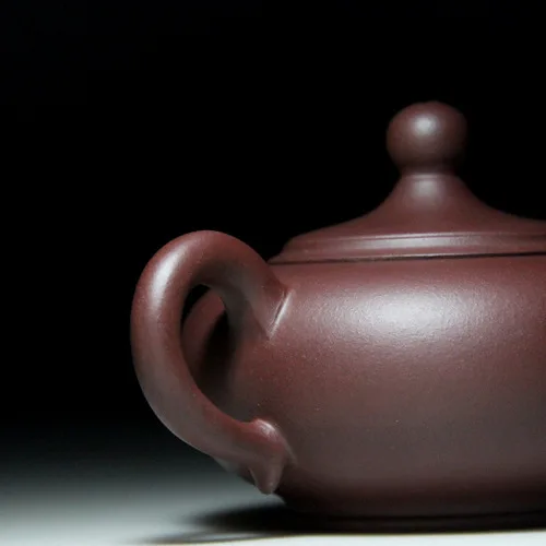 

2018 New arrival Yixing Teapot Handmade Tea Pot 200ml Kung Fu Tea Set Chinese Gaiwan Ceramic Porcelain Kettle High Quality Gift