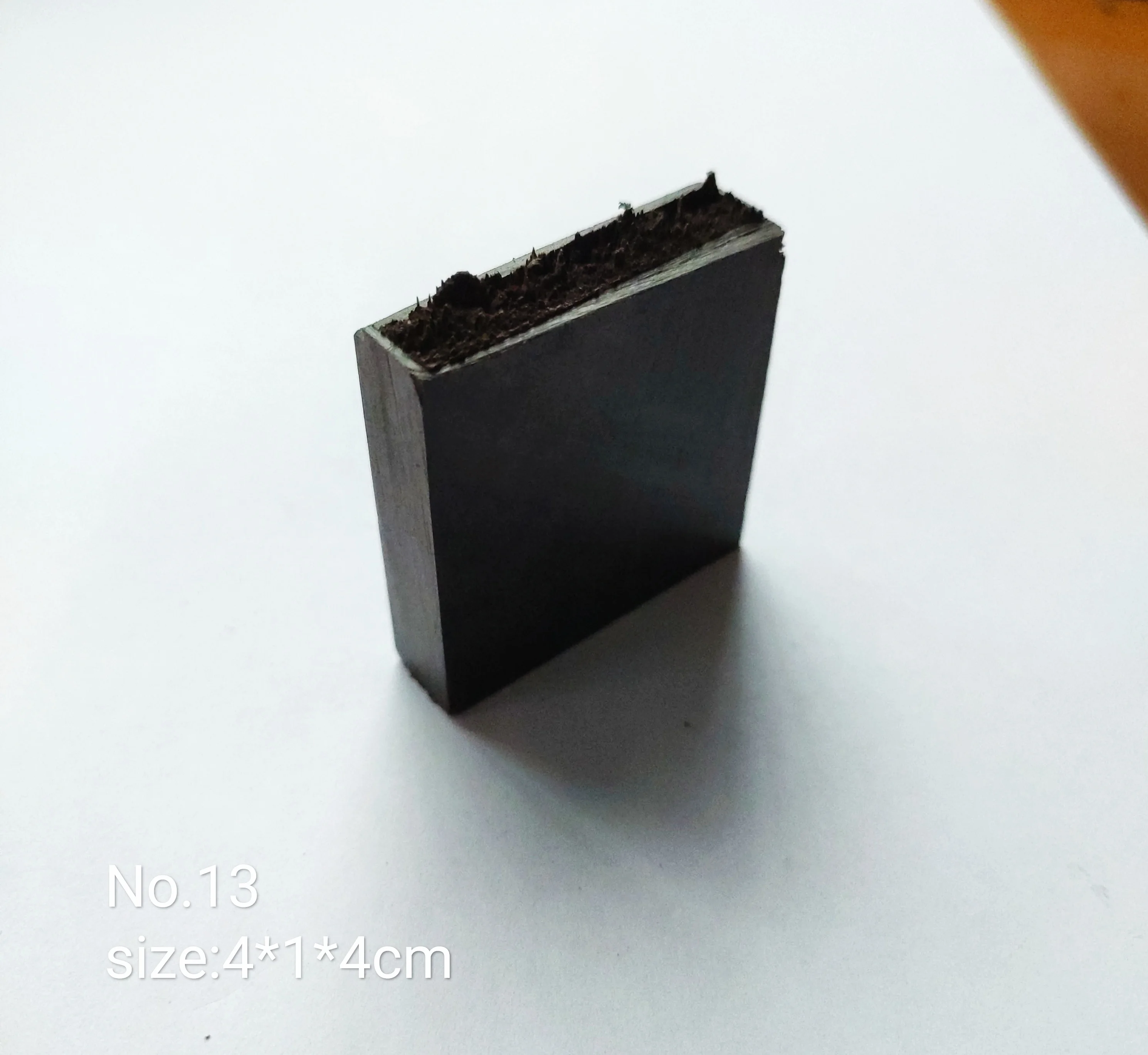 New Dried Flower Resin Craft Blood Sandalwood Ebony Broken Seal Micro Landscape for Jewelry Decoration - Цвет: B13