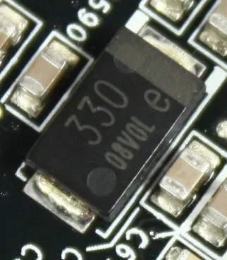 100 мкФ / 4 В D EEFSX0G101ER тонкий соэ : 9 европейских SP-CAP полимер алюминия конденсатор |