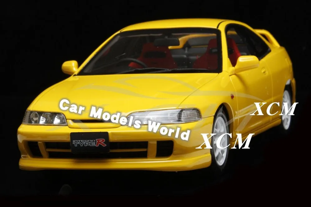 Полимерная модель автомобиля для Otto Mobile Integra type R DC2 (желтый) 1:18 + маленький
