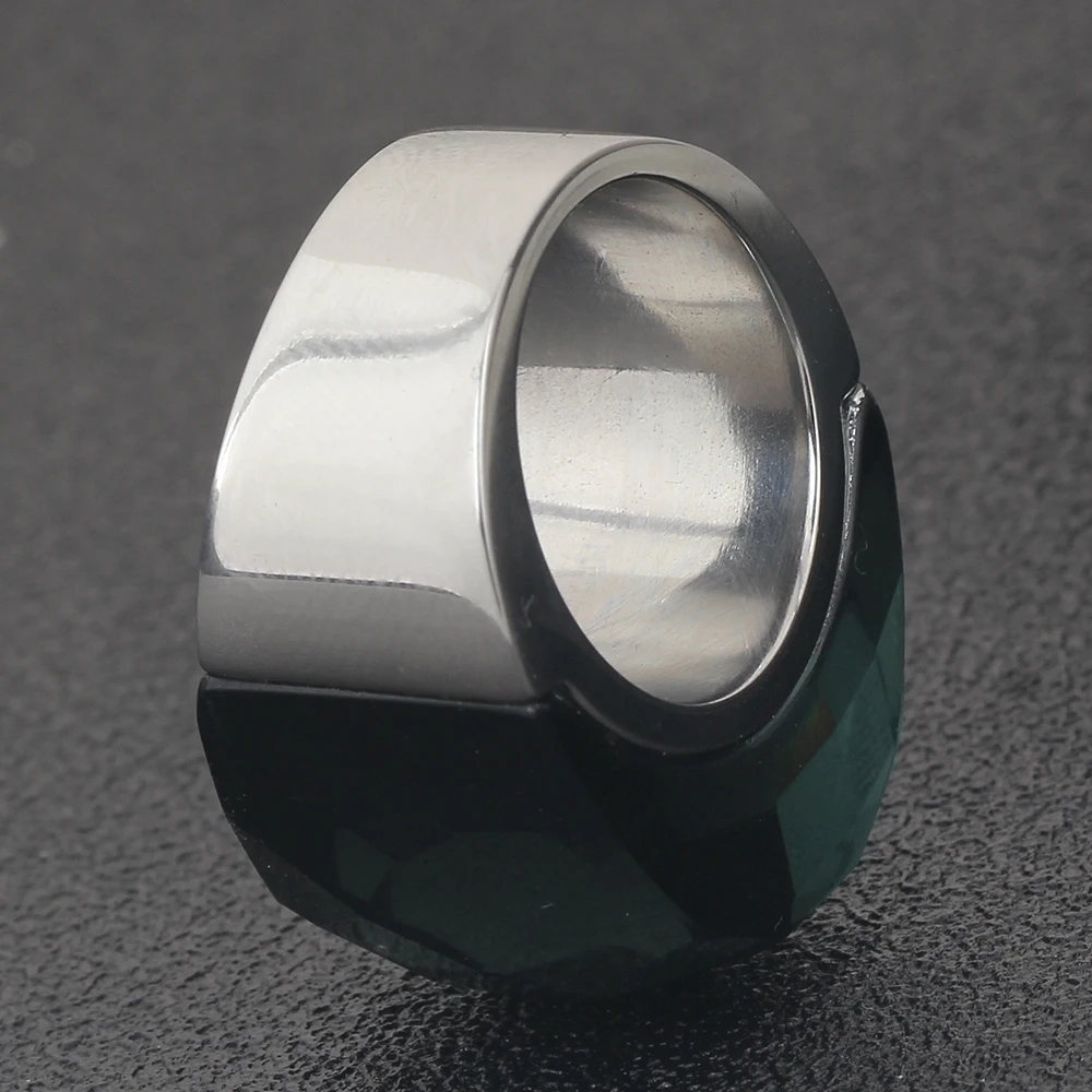 

Fashion Women Luxury Brand Big Crystal Jewelry Ring For Women High Quality 316L Stainless Steel Wedding Rings With Stones