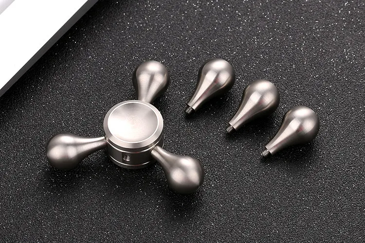 Хорошее качество Нержавеющая сталь Непоседа блесны 2017 новые Стиль Мода палец