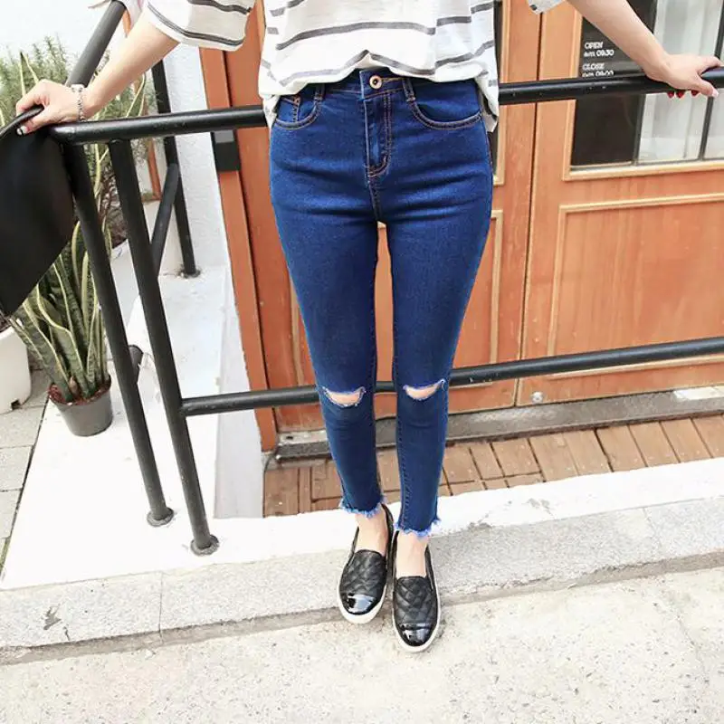 Новинка 2017 летние модные брендовые тонкие джинсы с дырками до колена синие