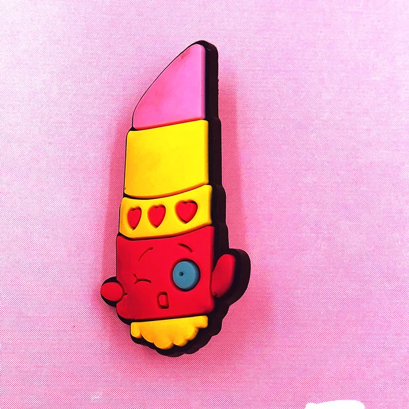 9PCS Kawaii Fruit Strawberry PVC Badges Pins Delicious Food Icon Buttons Clothes Bags Decoration Brooch |