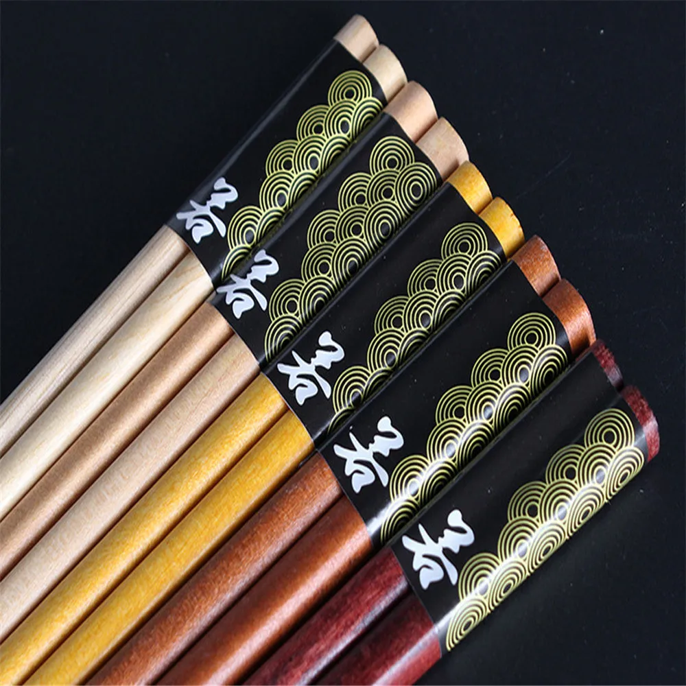 Набор кухонных инструментов ручной работы из натурального бежевого