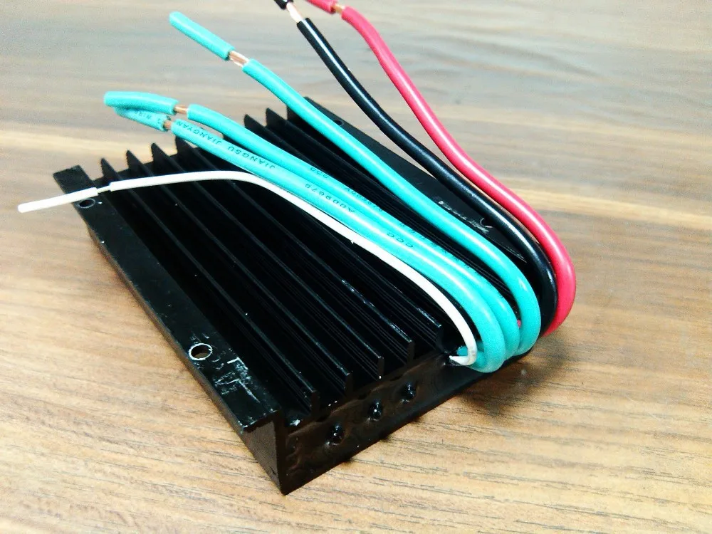 Регулятор ветра 12 В переменного тока микроконтроллер заряда для генератора