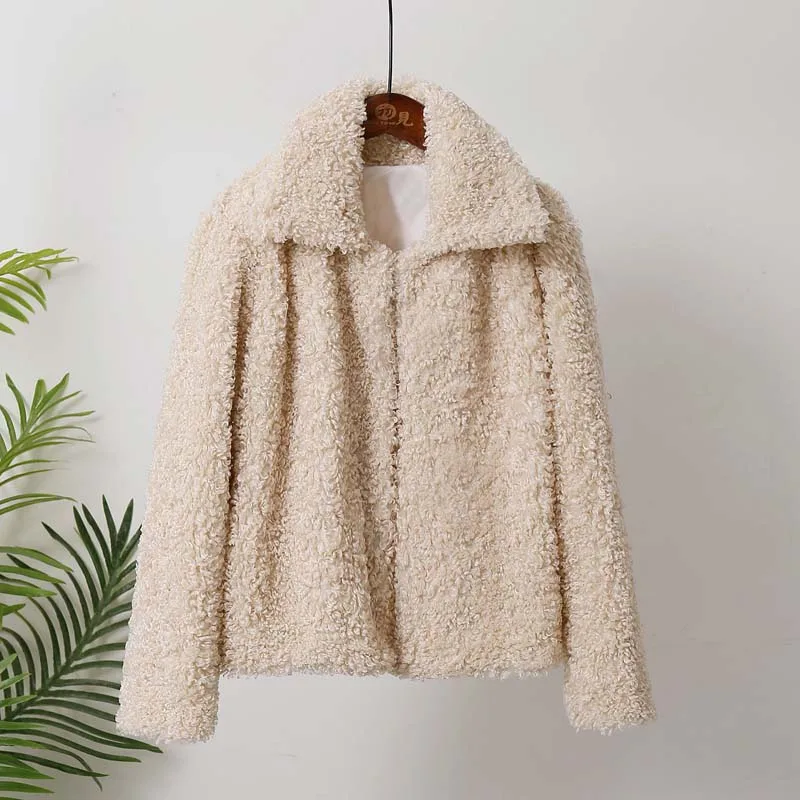 beige faux fur coat Курчавая куртка из искусственного меха ягненка, Женское пальто с отложным воротником, меховая куртка из искусственного меха для женщин, зимние теплые пушистые куртки, верхняя одежда - Цвет: beige faux fur coat