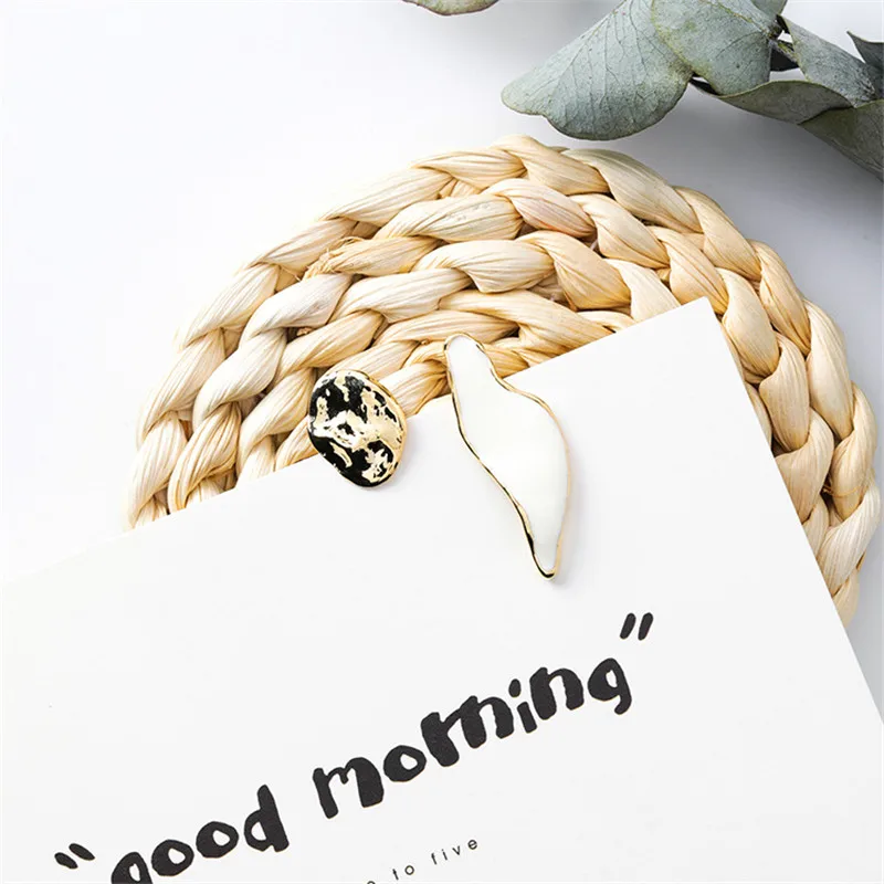 Новый дизайн женские Нерегулярные серьги модные корейские простые однотонные