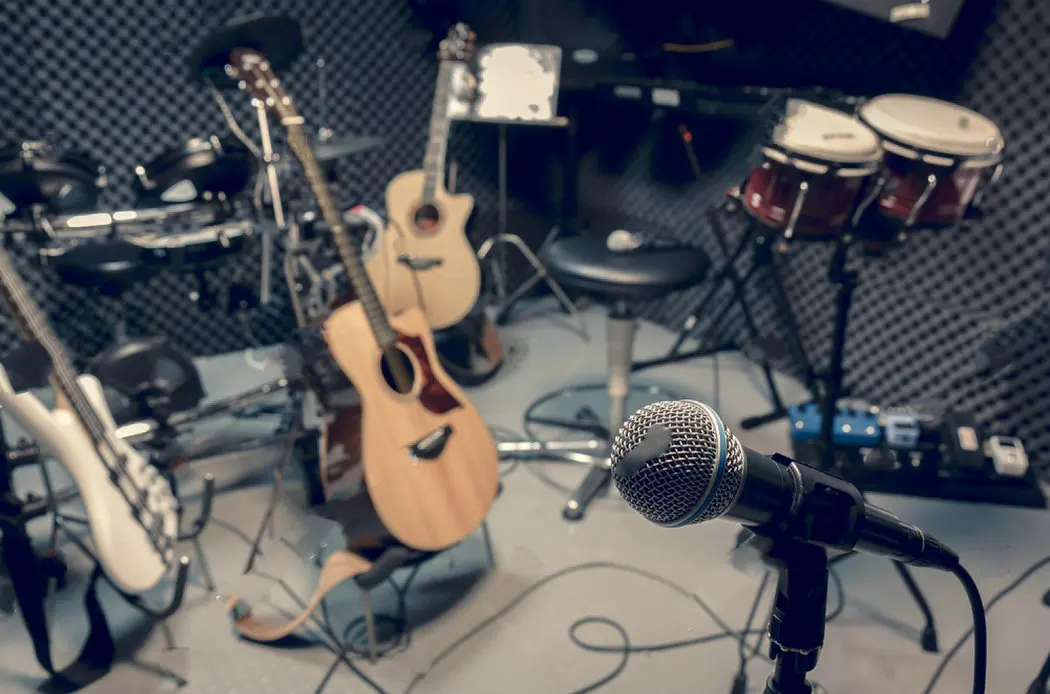 

Фон для фотосъемки с изображением музыки микрофона размытого музыкального барабана гитары пианино виниловый тканевый фон для компьютерной печати на стене