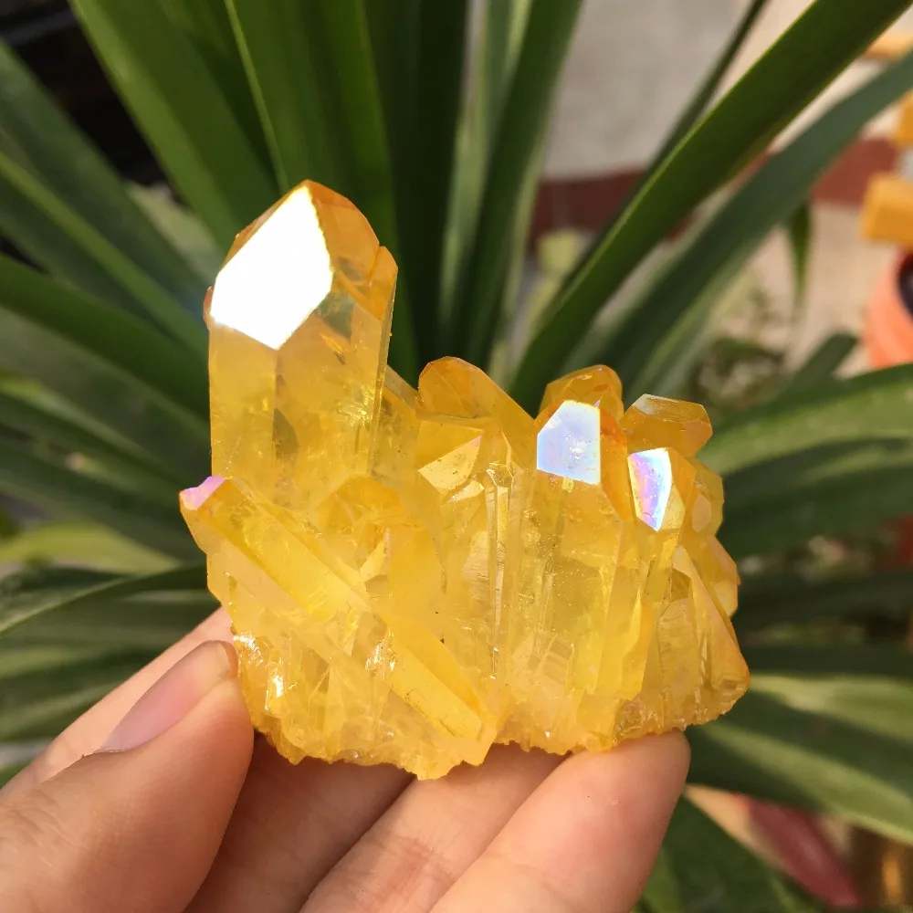 

80g Natural and beautiful citric electroplated quartz