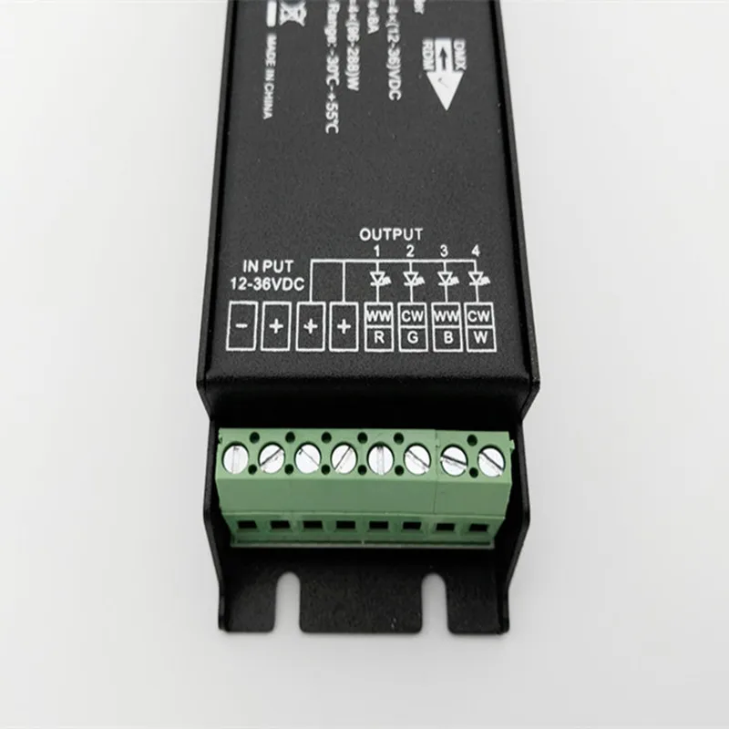 D4 E P 4 XE декодер DMX с постоянным напряжением цифровым дисплеем XLR3 и портом