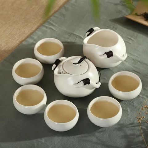 [Yan Mountain] чайник в виде пингвина, 8 наборов нового китайского чайного кунг-фу, оптовая продажа, креативный новый список