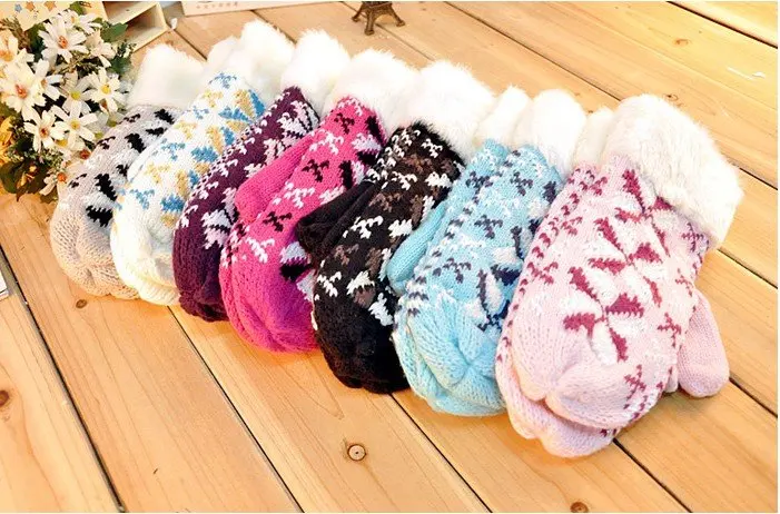 Free shipping! New arrival fashion lovely lady winter gloves warm feather hang neck wool | Аксессуары для одежды
