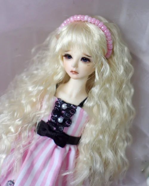 

BJD doll wigs light golden wave long curly Imitation mohair for 1/8 1/12 BJD XAGA DK LATI doll wigs doll accessories