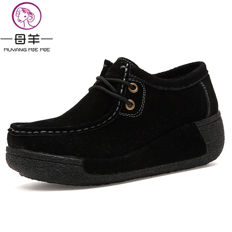 Женские туфли-лодочки на танкетке из натуральной кожи | Обувь