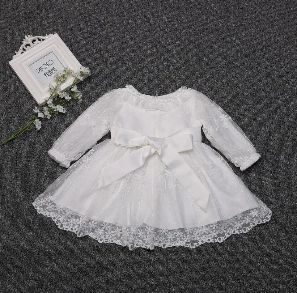 Комплект из 2 предметов платье на крещение для маленьких девочек Off White младенческой платье на крестины для девочек Babysbreath кружево плащ с вышивкой шляпа 0-24Months