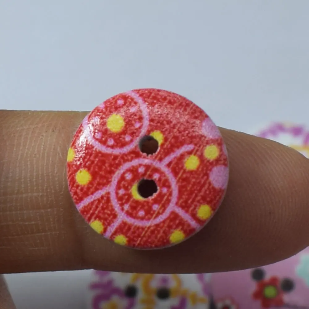100 шт деревянные круглые Пуговицы Красочные детские розовые пуговица из