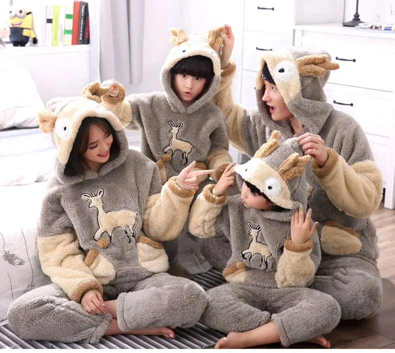 Пижама фланелевая с капюшоном и карманами в стиле унисекс|Комплекты пижам| |