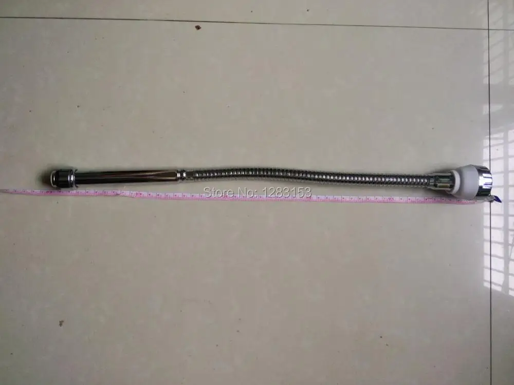 Горячая продажа 360 градусов свободное вращение поворотный chrome кухонный кран из