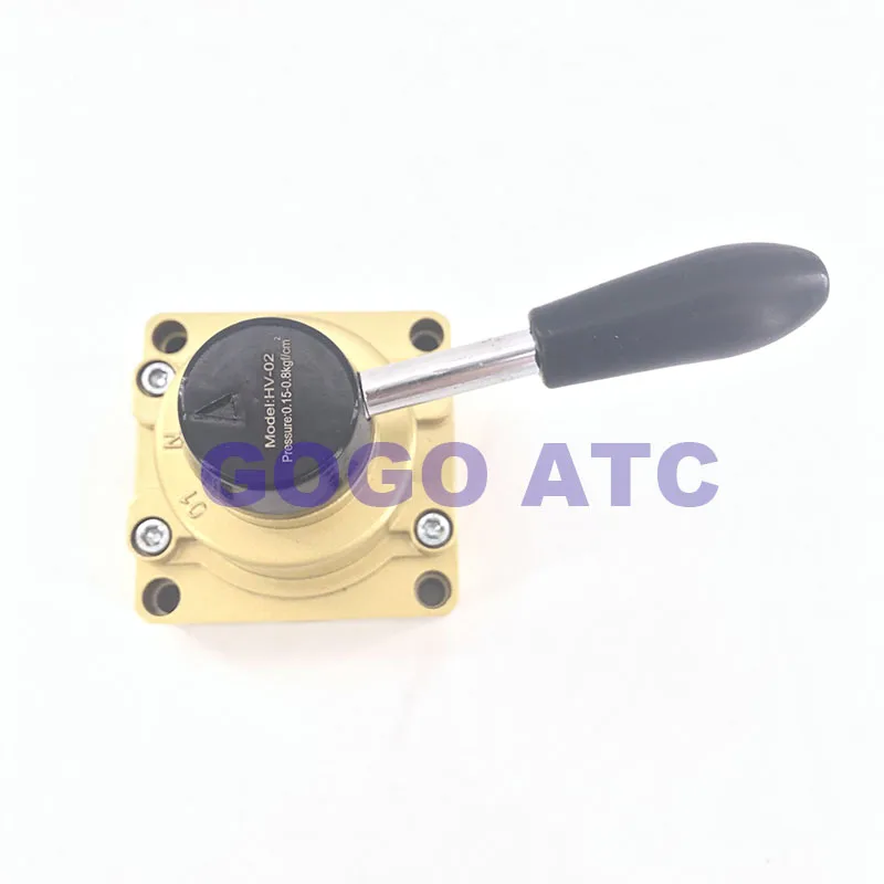 Пневматический трехпозиционный четырехходовой ручной поворотный клапан