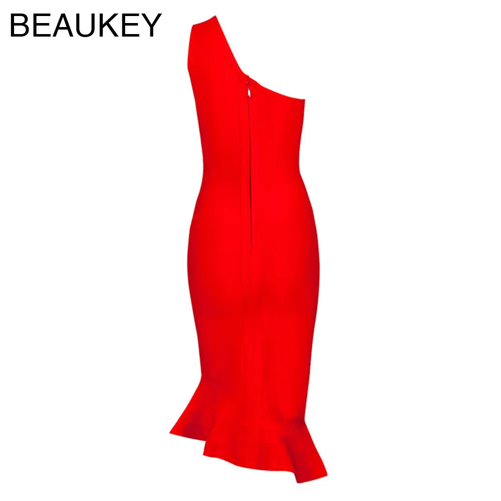 Женское платье Русалка средней длины красное асимметричное облегающее на одно
